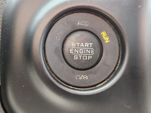 Used 2021 Jeep Wrangler Unlimited Rubicon AWD/4WD image 21