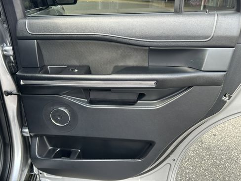 Certified 2021 Ford Expedition XLT image 21