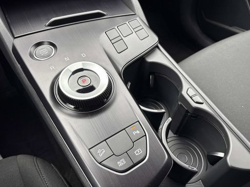 New 2026 Kia Sportage LX FWD image 27