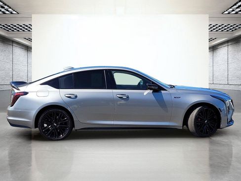 Used 2025 Cadillac CT5 V w/ LPO, ONYX Package AWD/4WD image 6