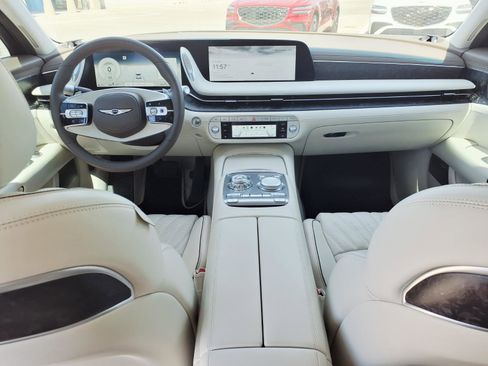 Used 2024 Genesis G90 3.5T AWD/4WD image 19