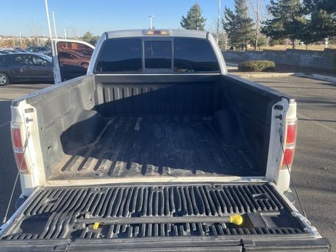 Used 2014 Ford F150 Platinum image 3