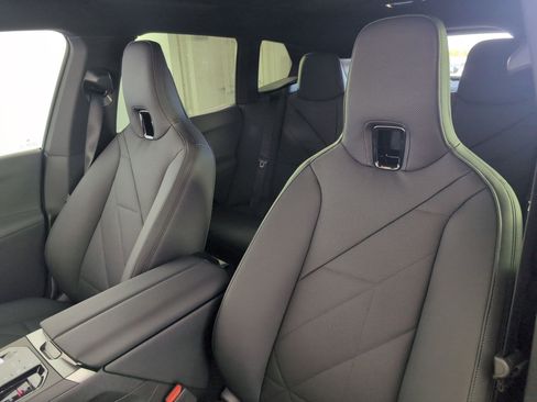 Used 2025 BMW iX xDrive50 w/ Premium Package image 22