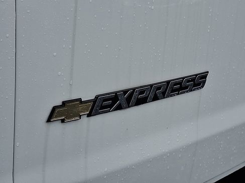 New 2025 Chevrolet Express 3500 w/ Driver Convenience Package RWD image 16
