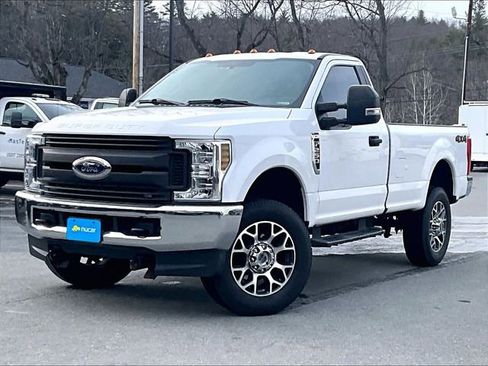 Used 2019 Ford F250 XL w/ XL Value Package image 3