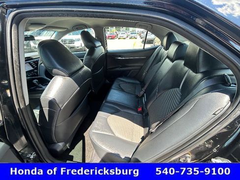 Used 2019 Toyota Camry SE FWD image 25