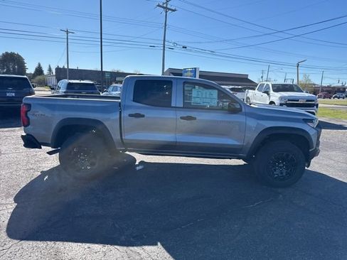 New 2026 Chevrolet Colorado Trail Boss AWD/4WD image 3