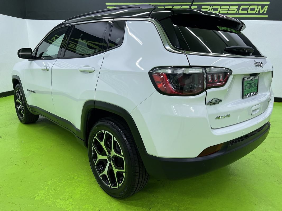 Used 2025 Jeep Compass Limited AWD/4WD image 7