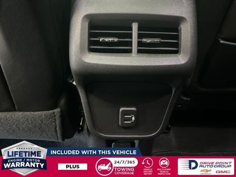 Used 2024 GMC Terrain SLT w/ Tech Package AWD/4WD image 25