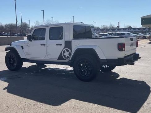 Used 2021 Jeep Gladiator Overland w/ Cold Weather Group image 6