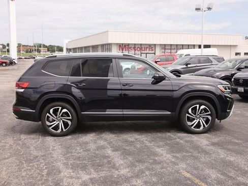 Used 2023 Volkswagen Atlas SEL AWD/4WD image 5