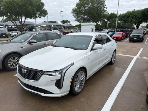 Used 2021 Cadillac CT4 Premium Luxury image 6
