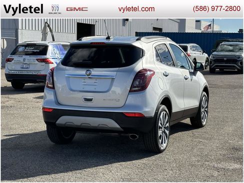 Certified 2022 Buick Encore Preferred w/ Safety Package II image 3