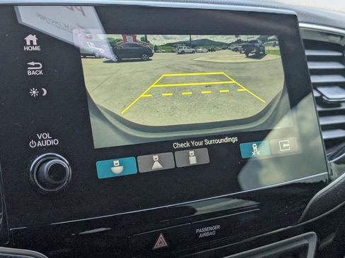 Used 2019 Honda Pilot Touring image 21