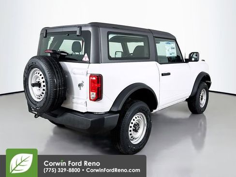 New 2025 Ford Bronco Base image 7