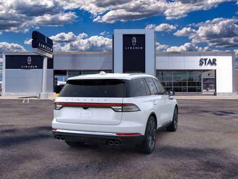 New 2026 Lincoln Aviator Reserve w/ Luxury Package AWD/4WD image 8