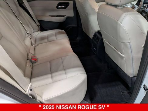 Certified 2025 Nissan Rogue SV w/ SV Premium Package AWD/4WD image 33