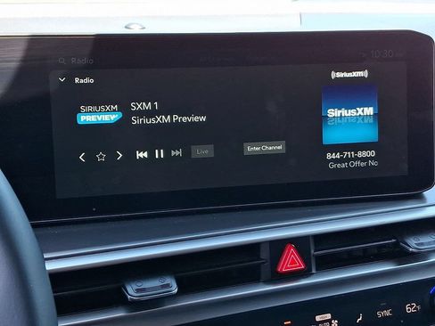 Used 2024 Kia Sorento S w/ Panoramic Sunroof Package FWD image 19