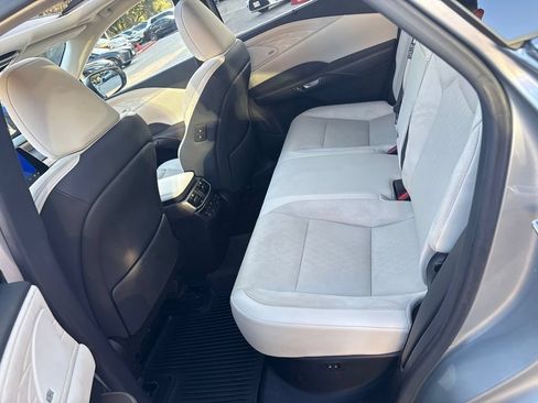 Certified 2025 Lexus RX 450h AWD w/ Convenience Package image 20