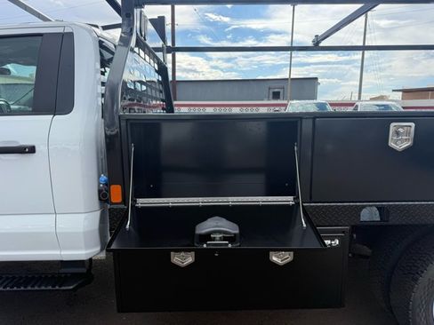 New 2026 Ford F550 4x4 Regular Cab Super Duty image 10