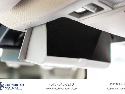 Used 2018 Toyota Avalon XLE Premium FWD image 39