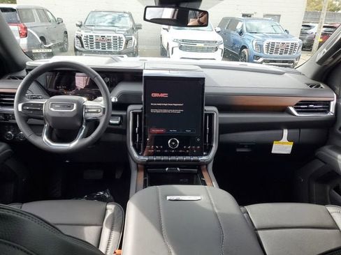 New 2026 GMC Yukon XL Denali w/ Sun & Power Step Package AWD/4WD image 12