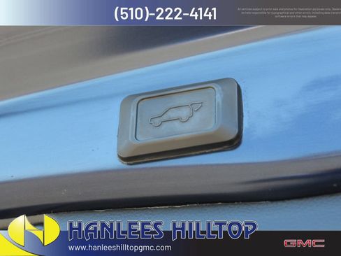 Used 2023 Toyota RAV4 XLE Premium FWD image 11