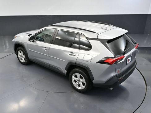 Used 2019 Toyota RAV4 LE w/ Carpet Mat Package AWD/4WD image 52