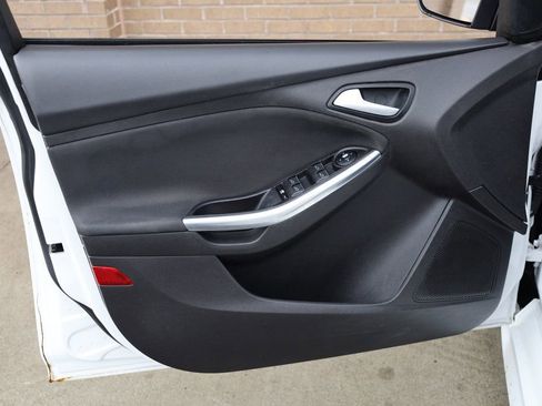 Used 2014 Ford Focus ST image 11