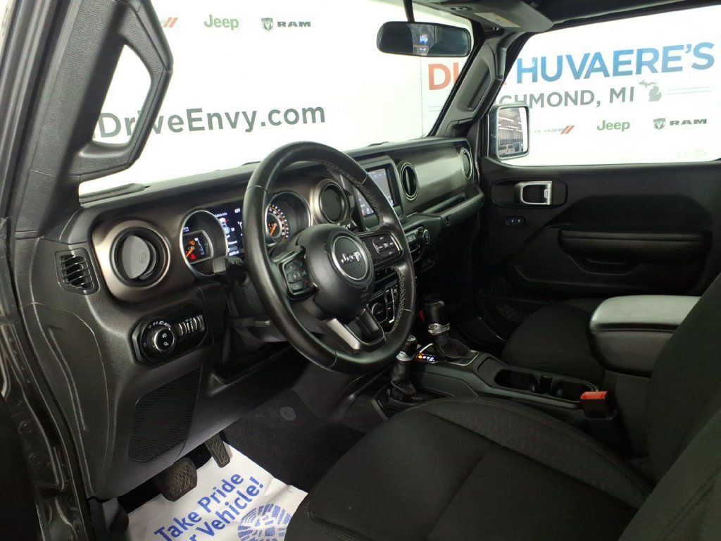 Used 2020 Jeep Gladiator Sport w/ Quick Order Package 24S AWD/4WD image 10