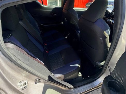 Used 2020 Toyota C-HR XLE image 23