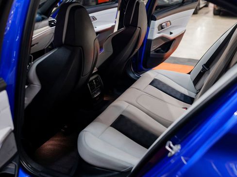 Used 2021 BMW M3 Sedan image 38