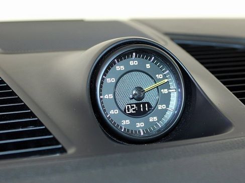 Used 2019 Porsche Cayenne E-Hybrid image 17