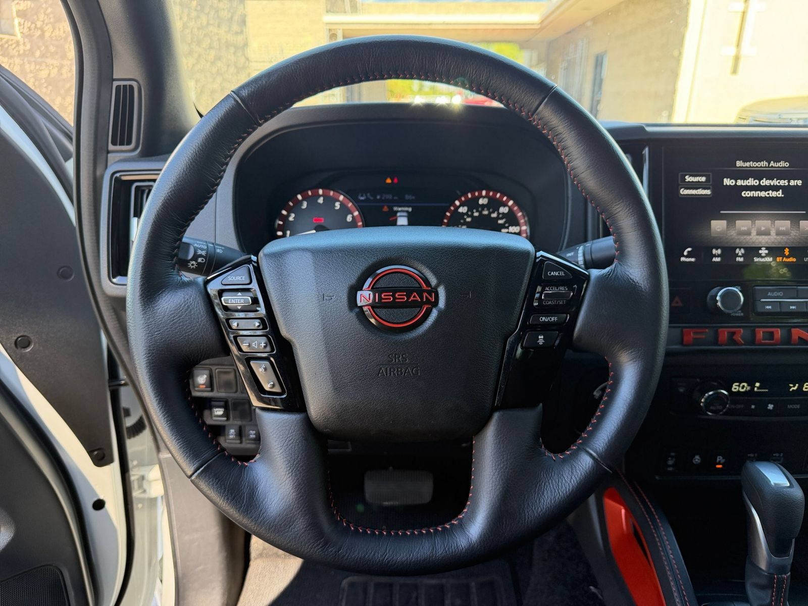 Used 2026 Nissan Frontier PRO-4X AWD/4WD image 27