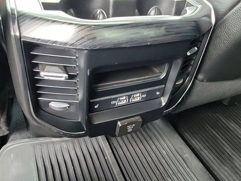 Used 2024 RAM 2500 Rebel w/ Towing Technology Group AWD/4WD image 22