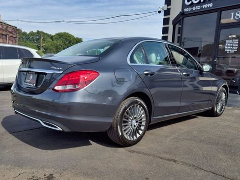 Used 2016 Mercedes-Benz C 300 4MATIC Sedan w/ Multimedia Package image 10