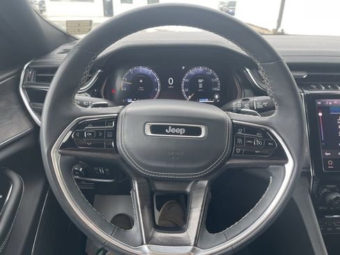 Used 2023 Jeep Grand Cherokee L Overland w/ Rear Seat Video Group I image 29