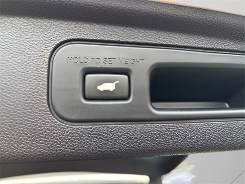 Used 2023 Honda Odyssey EX-L image 25