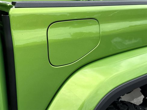 New 2025 Jeep Gladiator High Tide image 27