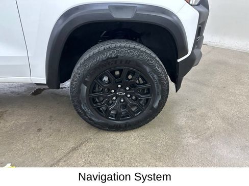 Used 2024 Chevrolet Colorado Trail Boss w/ Advanced Trailering Package AWD/4WD image 16