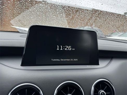 Used 2018 Kia Stinger GT2 image 21