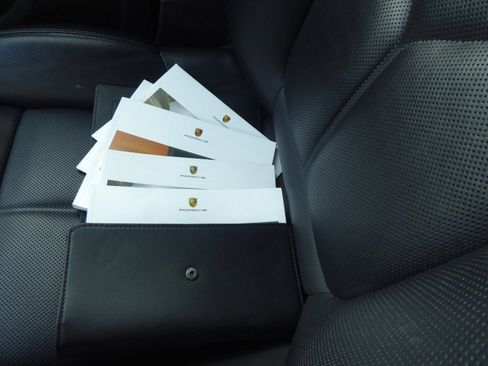 Used 2014 Porsche Cayenne GTS image 30