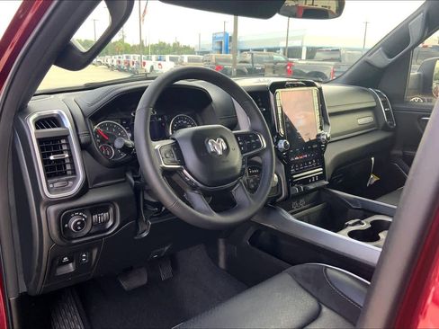 Used 2025 RAM 1500 Laramie w/ Laramie Southwest Edition image 18
