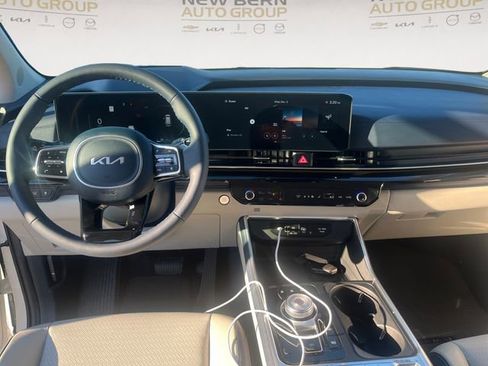 New 2026 Kia Carnival SX Prestige FWD image 10
