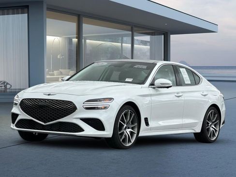 Used 2026 Genesis G70 2.5T Prestige image 9