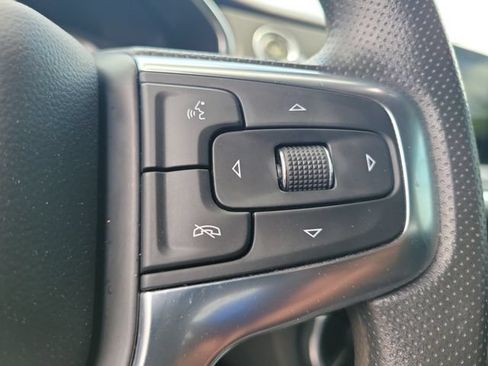 Used 2021 Chevrolet Blazer LT FWD image 25