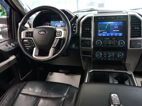 Used 2020 Ford F250 Lariat w/ Lariat Ultimate Package AWD/4WD image 12