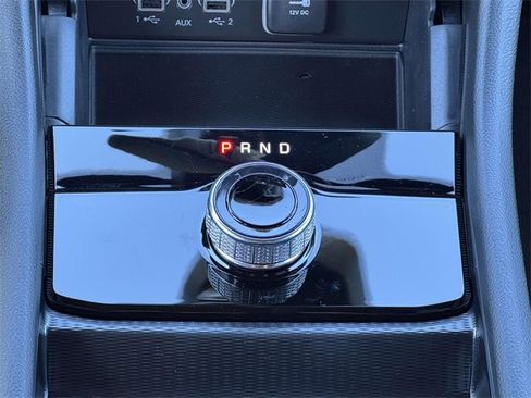 New 2025 Jeep Grand Cherokee Altitude image 7