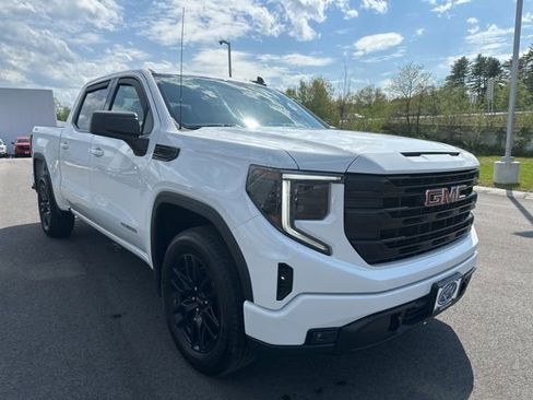 Used 2023 GMC Sierra 1500 Elevation AWD/4WD image 7