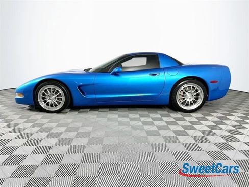 Used 1999 Chevrolet Corvette Coupe RWD image 4